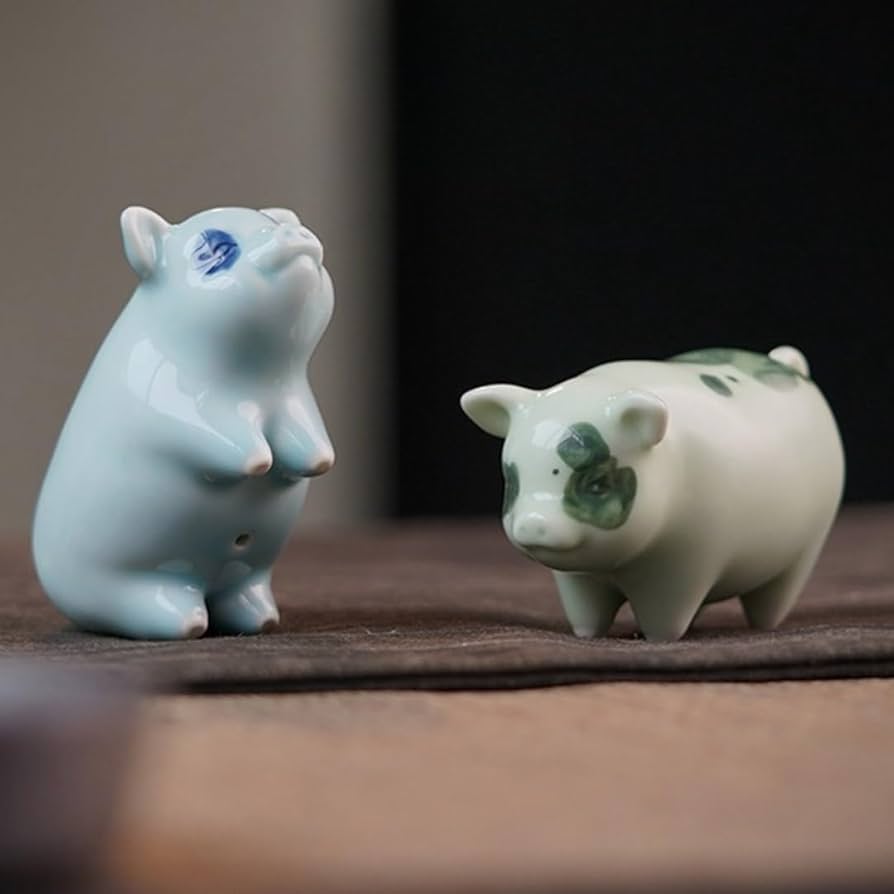 ブタ　豚　子豚　陶器　オブジェ　置物　インテリア　工芸品　美術品　A1710 ブタ 豚 子豚 陶器 オブジェ 置物 インテリア 工芸品 美術品